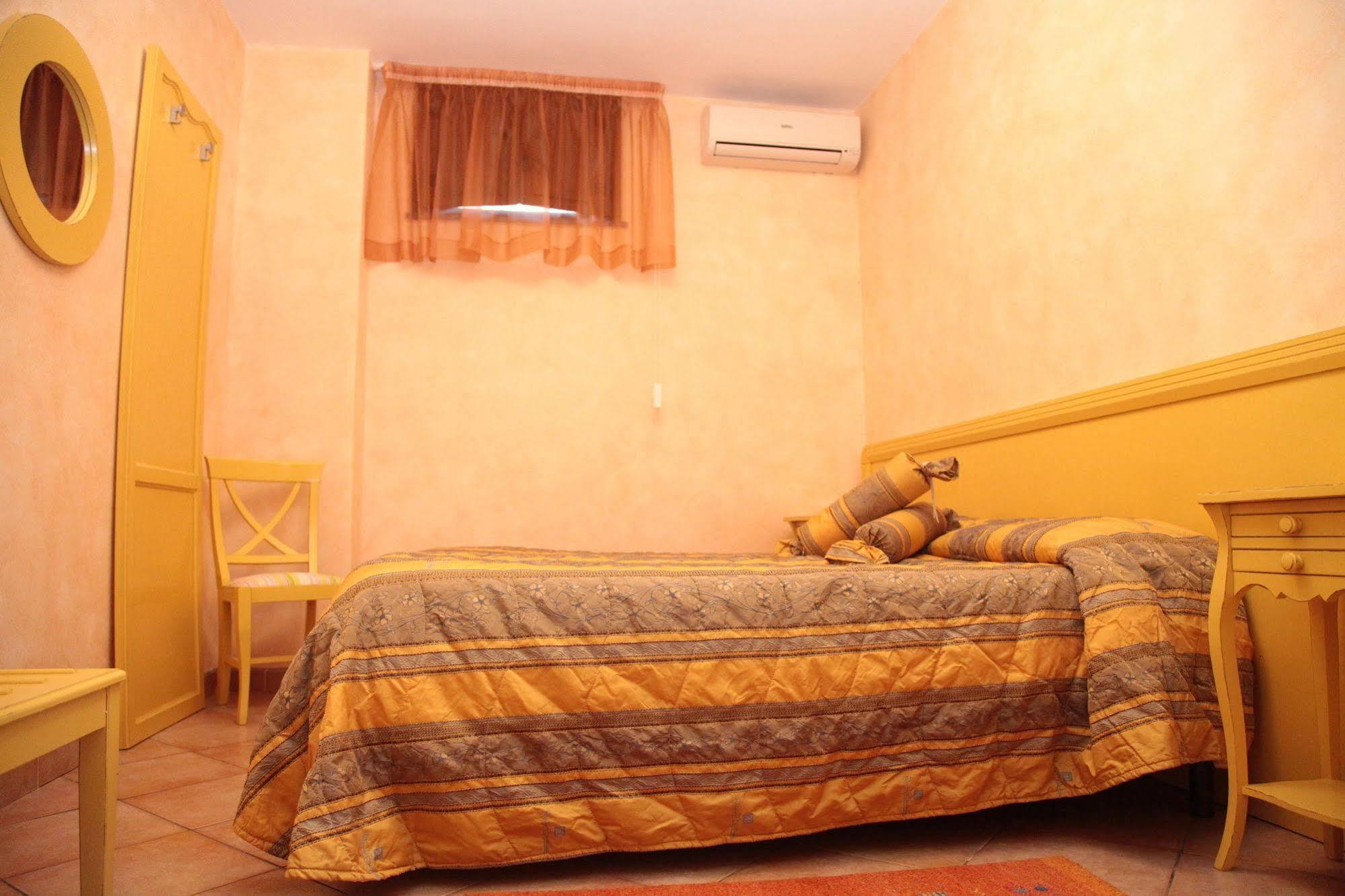 B & B Korello Gasponi Exterior foto