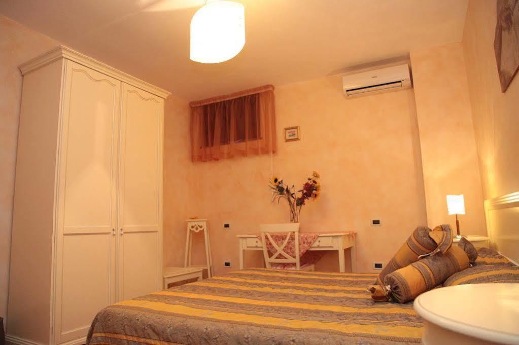 B & B Korello Gasponi Exterior foto